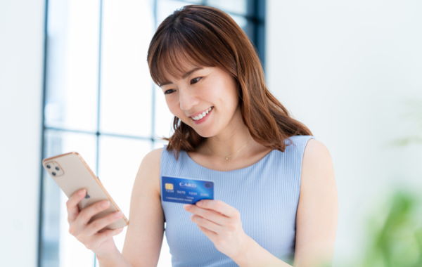 ポイント還元率1%前後のクレジットカード